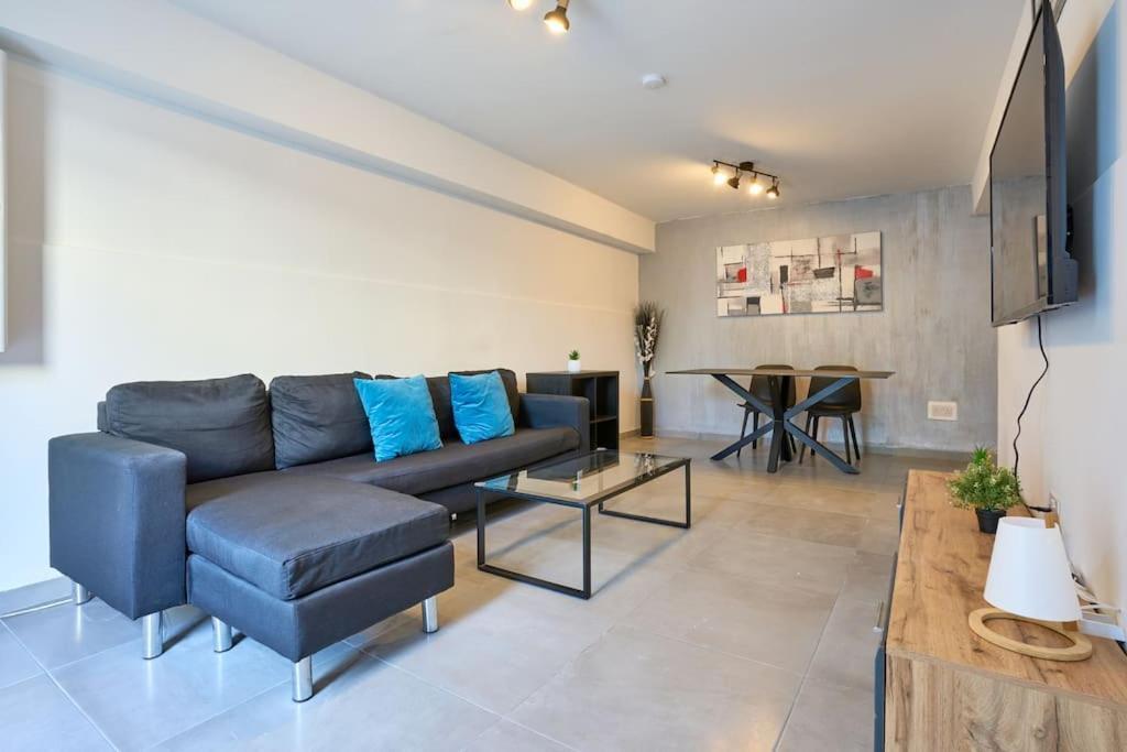 Urban Front - Walking Distance From Paceville And St George Bay Beach Is-Swieqi Zewnętrze zdjęcie